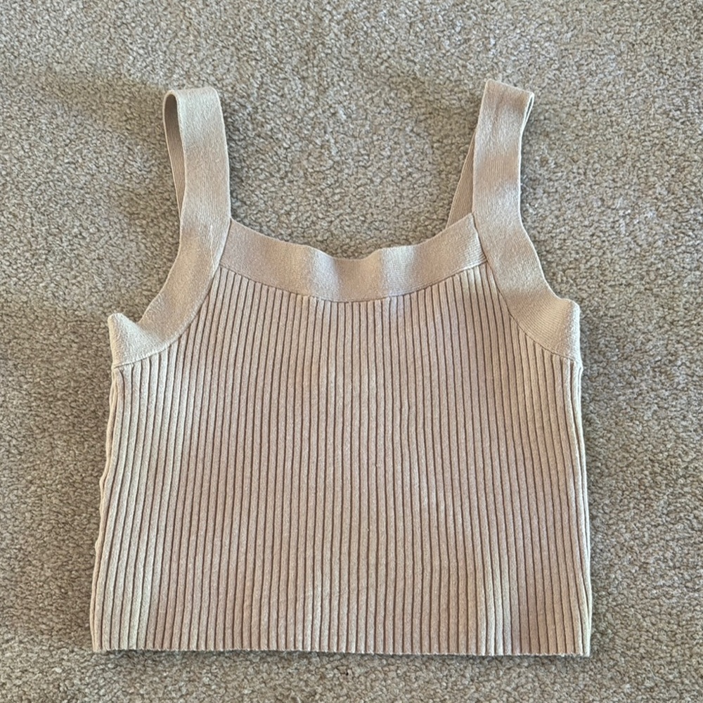Abercrombie & Fitch Beige Ribbed Women's cropped Top